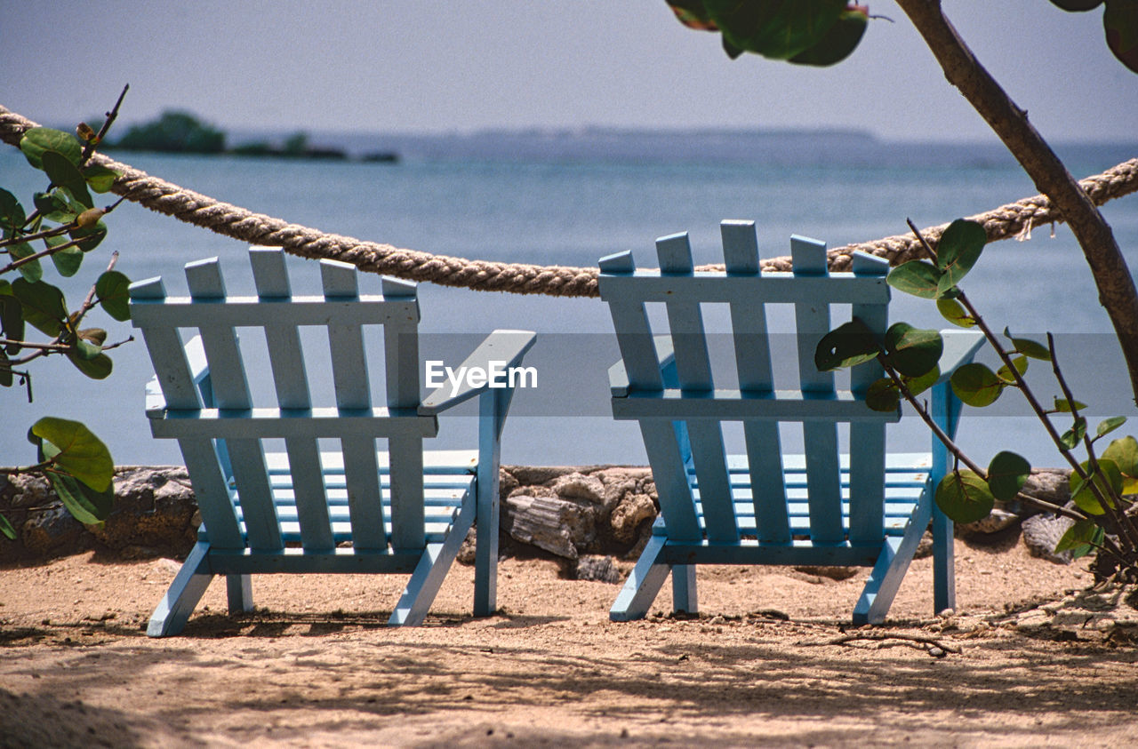 Cartagena at the beach, 2 beach chair