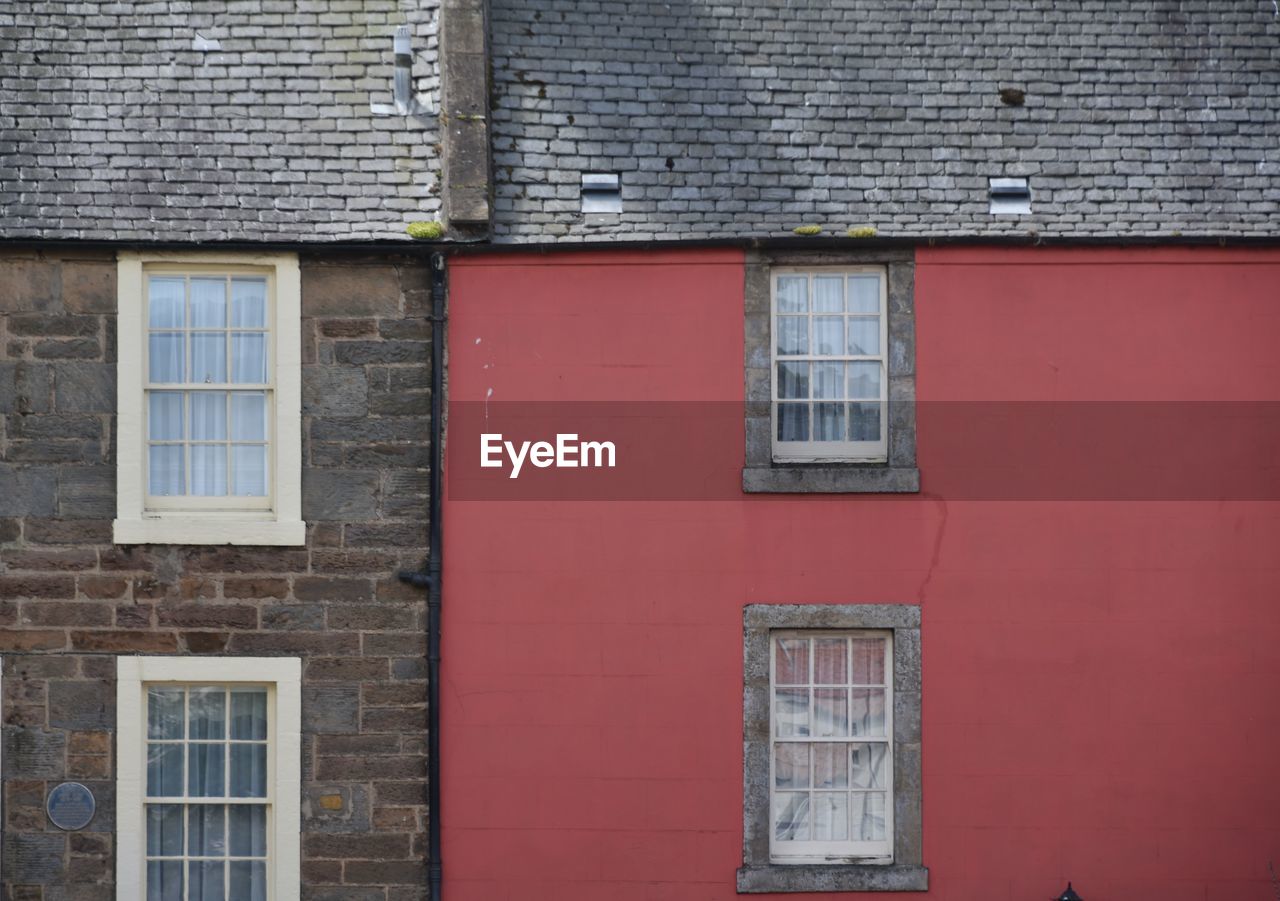 architecture, building exterior, built structure, wall, window, brick, building, house, facade, urban area, no people, residential district, wall - building feature, day, city, brickwork, blue, red, brick wall, old, neighbourhood, outdoors, wood, street, door, home, full frame, closed