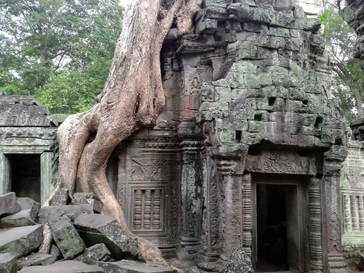 OLD BUILT STRUCTURE IN THE BACKGROUND