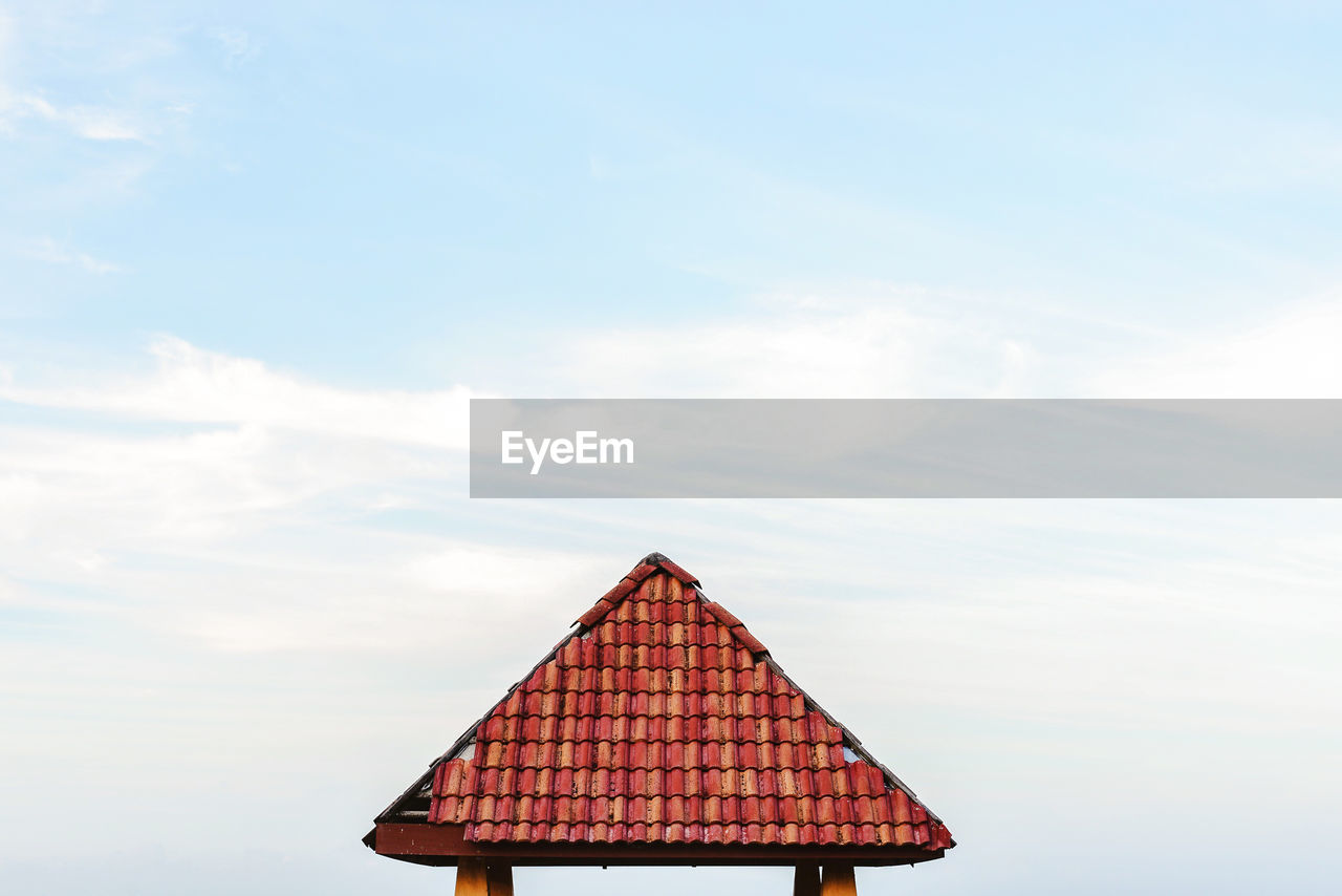 Roof of building against sky