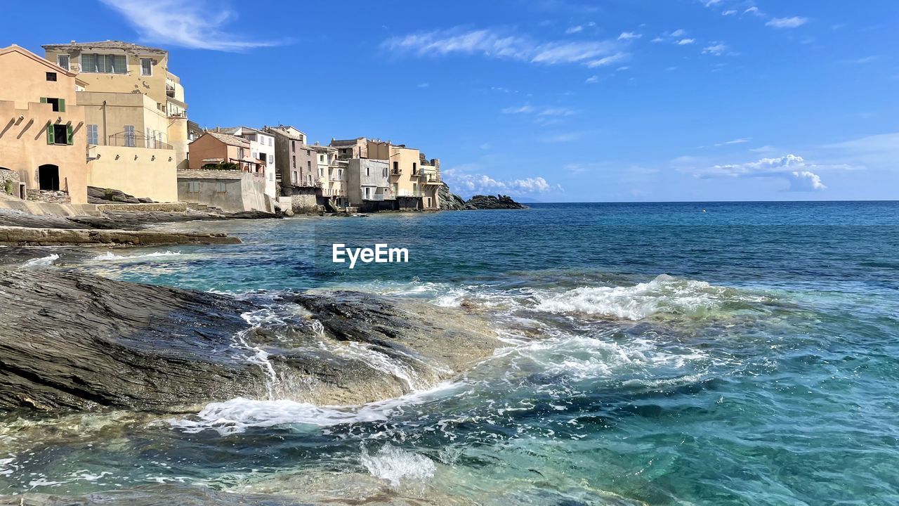 PANORAMIC SHOT OF SEA AGAINST SKY