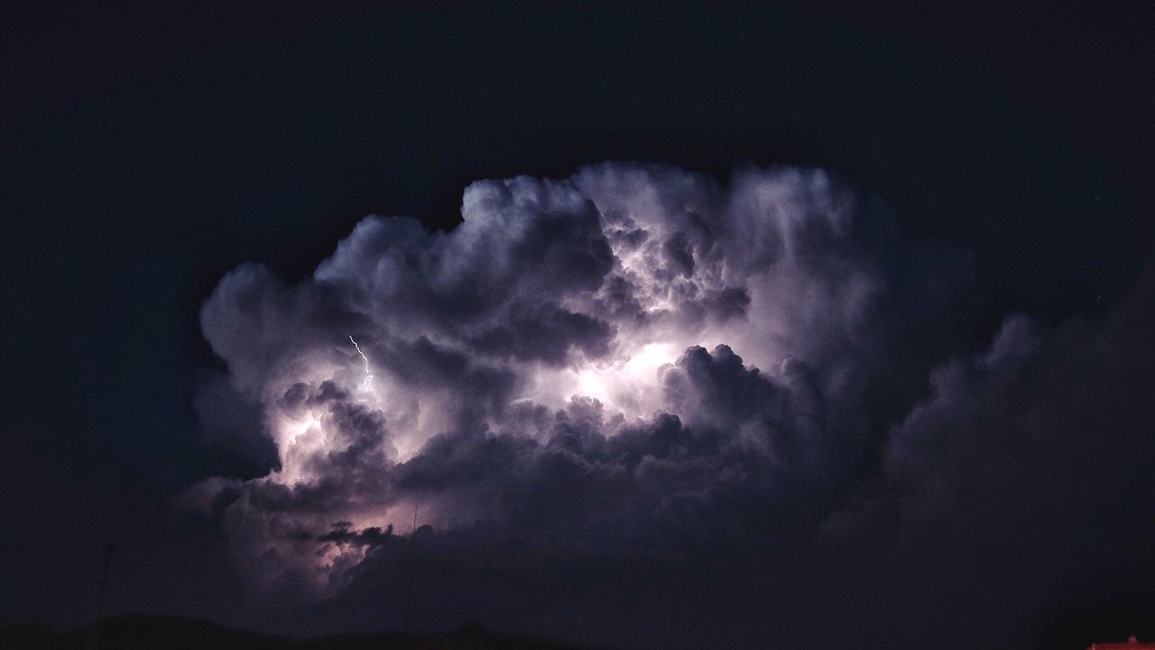 PANORAMIC VIEW OF CLOUDS IN SKY