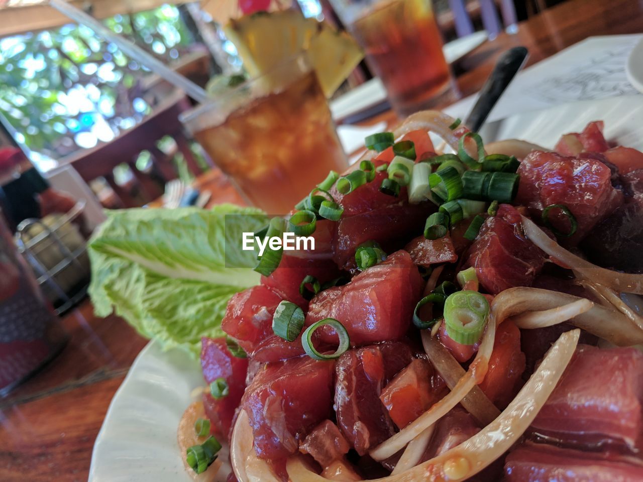 CLOSE-UP OF VEGETABLES AND SALAD