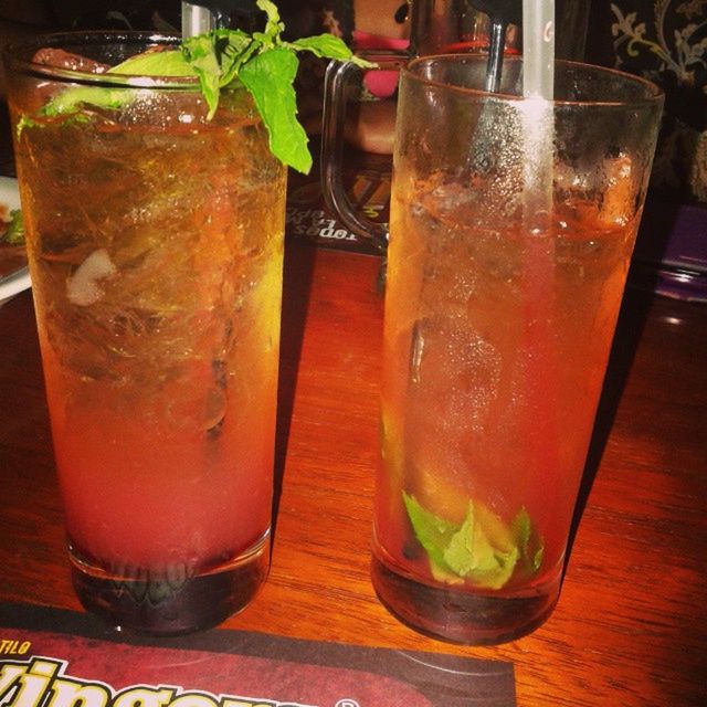 CLOSE-UP OF DRINK ON TABLE