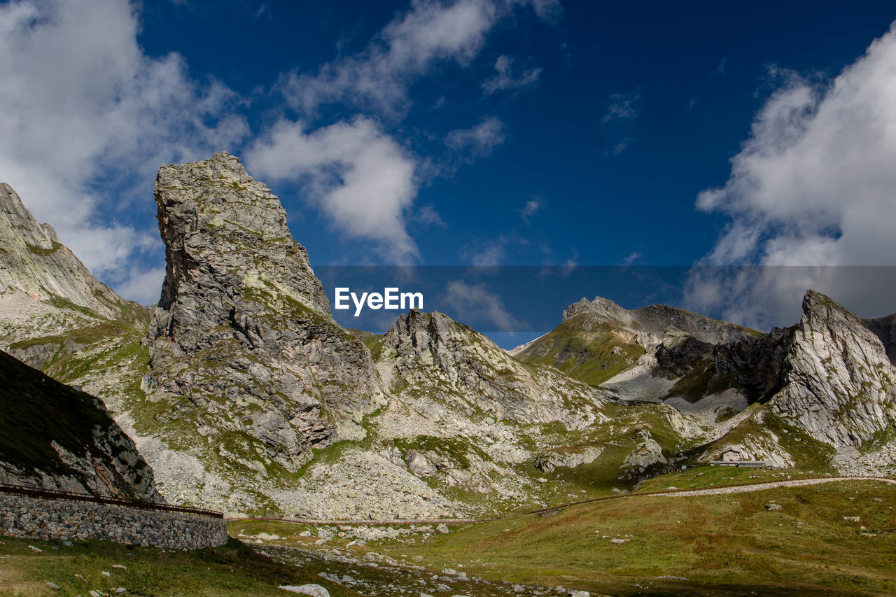 Scenic view of swiss alps 