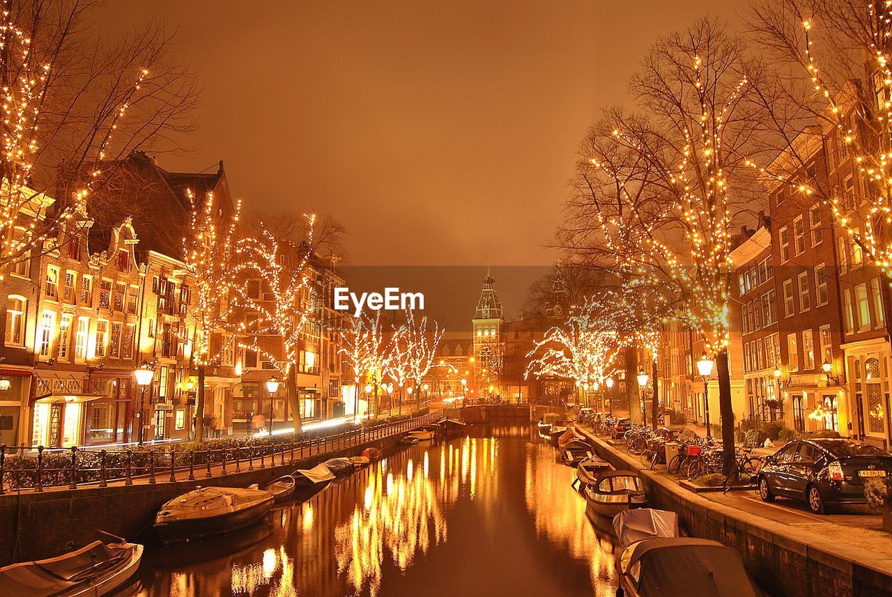 ILLUMINATED BUILDINGS AT NIGHT