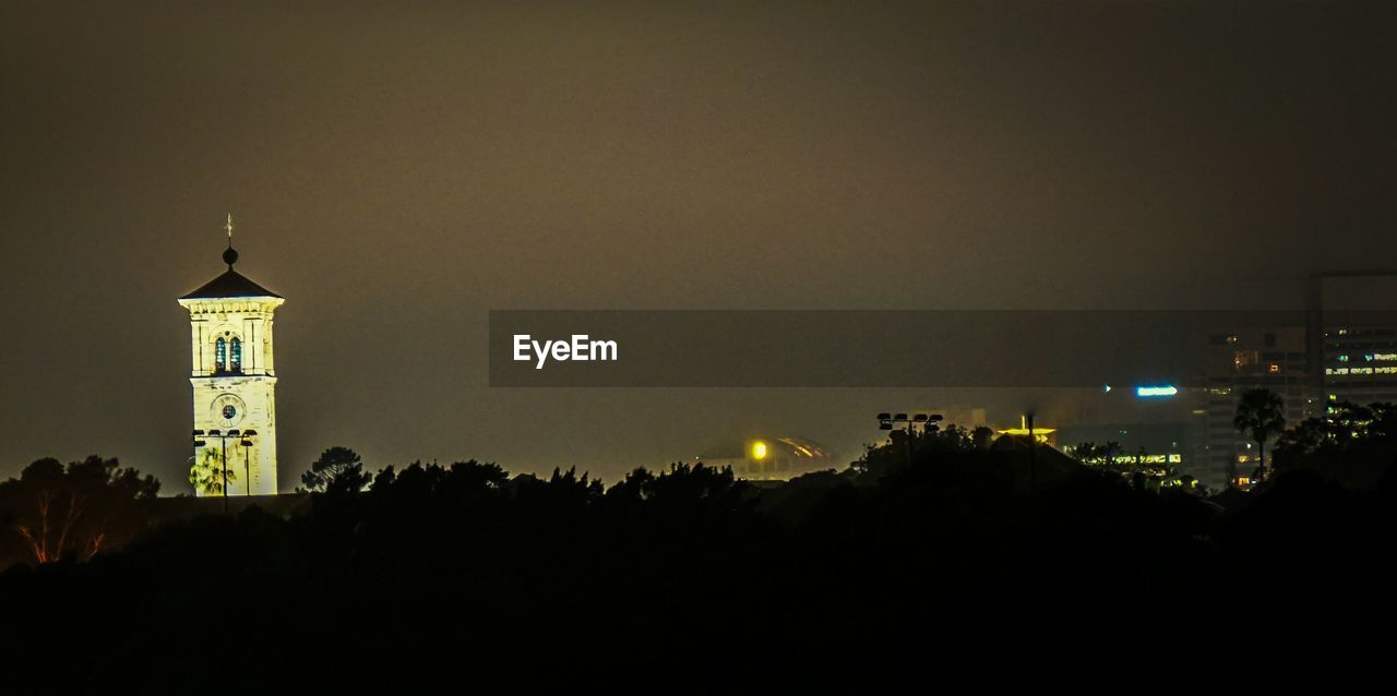 VIEW OF ILLUMINATED BUILT STRUCTURES