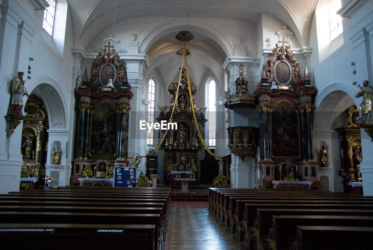 In the church of wemding