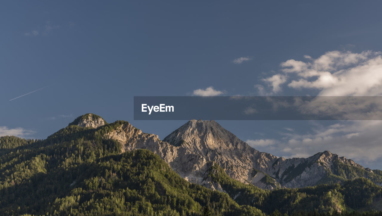 SCENIC VIEW OF MOUNTAIN AGAINST SKY