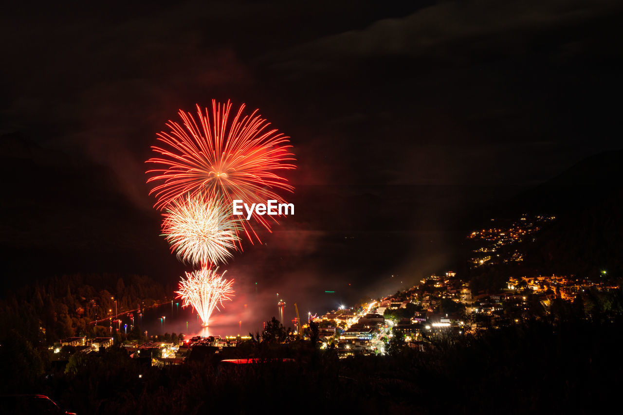 Queenstown fireworks for new year celebration