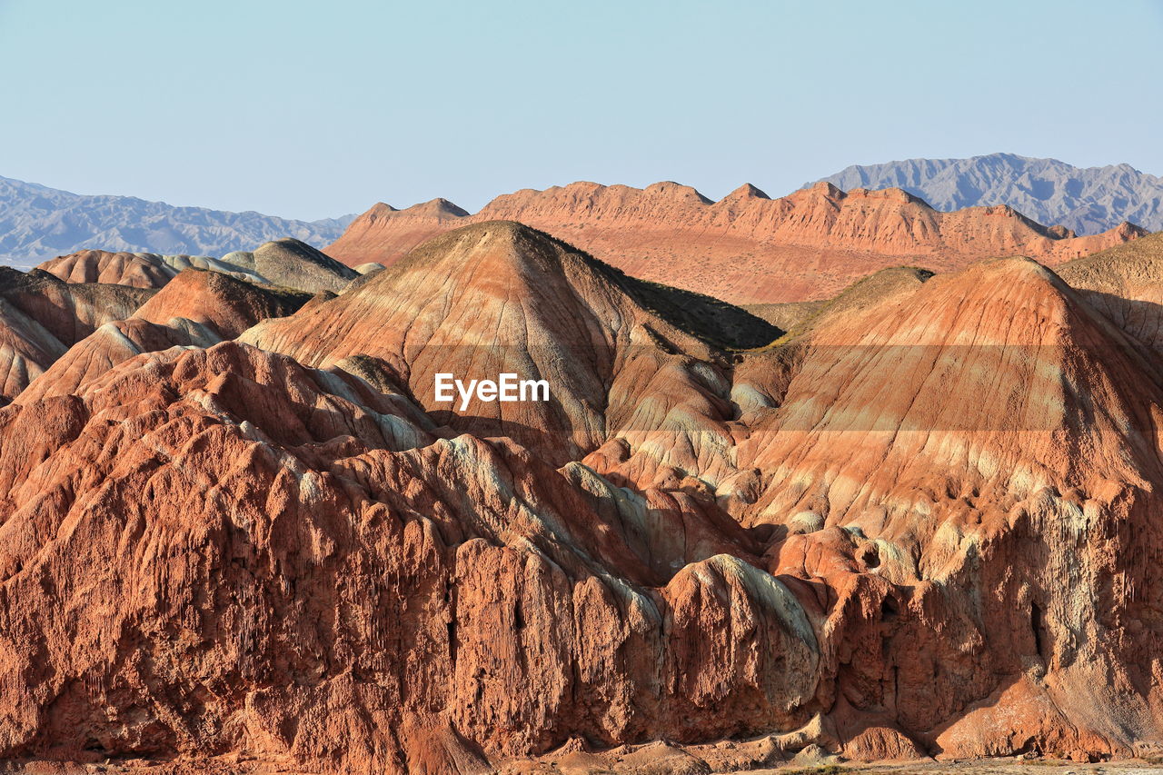 0879 sandstone and siltstone landforms of zhangye danxia nnal.geological park. zhangye-gansu-china.