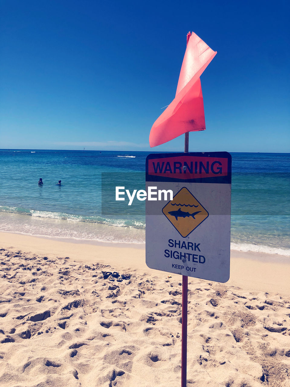 INFORMATION SIGN ON BEACH