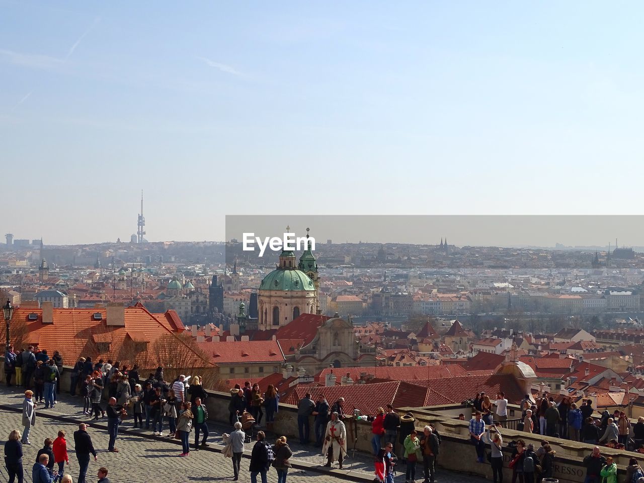 PANORAMIC VIEW OF PEOPLE IN CITY