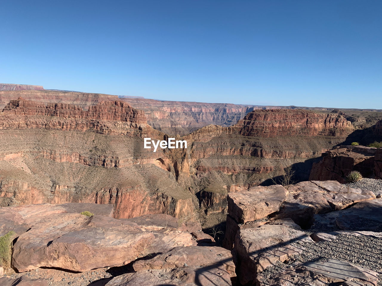 VIEW OF ROCK FORMATIONS