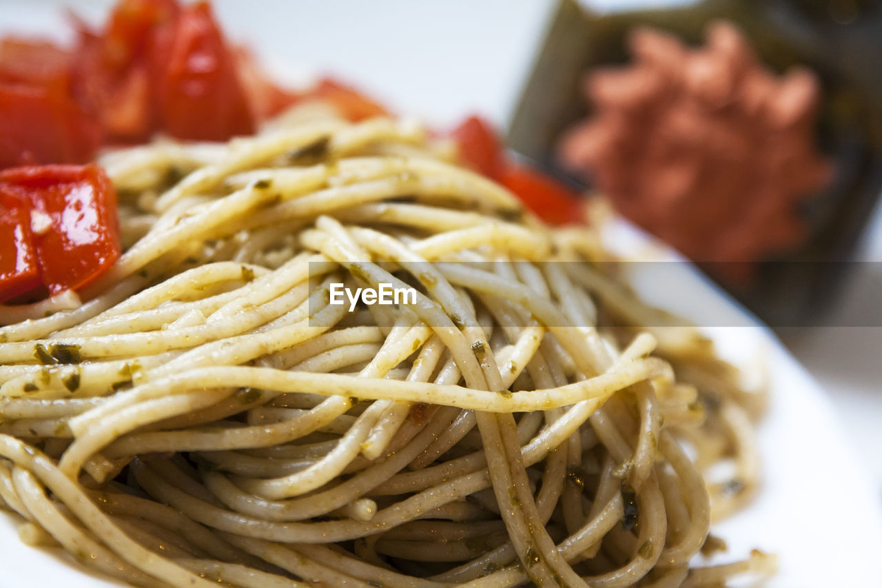 Spaghetti with pesto sauce