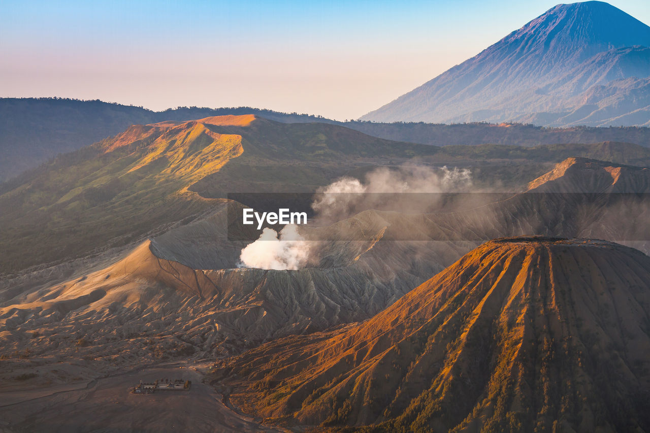 PANORAMIC VIEW OF VOLCANIC MOUNTAIN