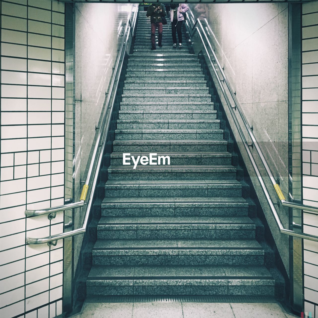 VIEW OF STAIRCASE