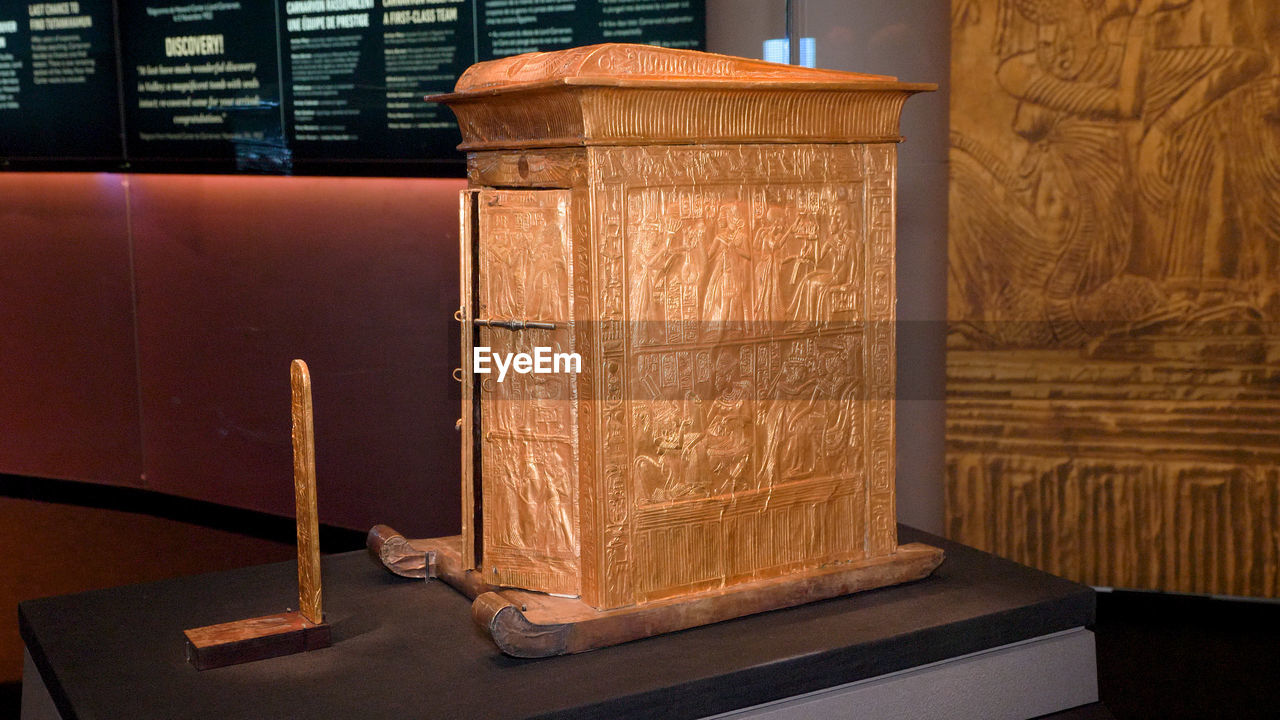 CLOSE-UP OF BOX ON TABLE