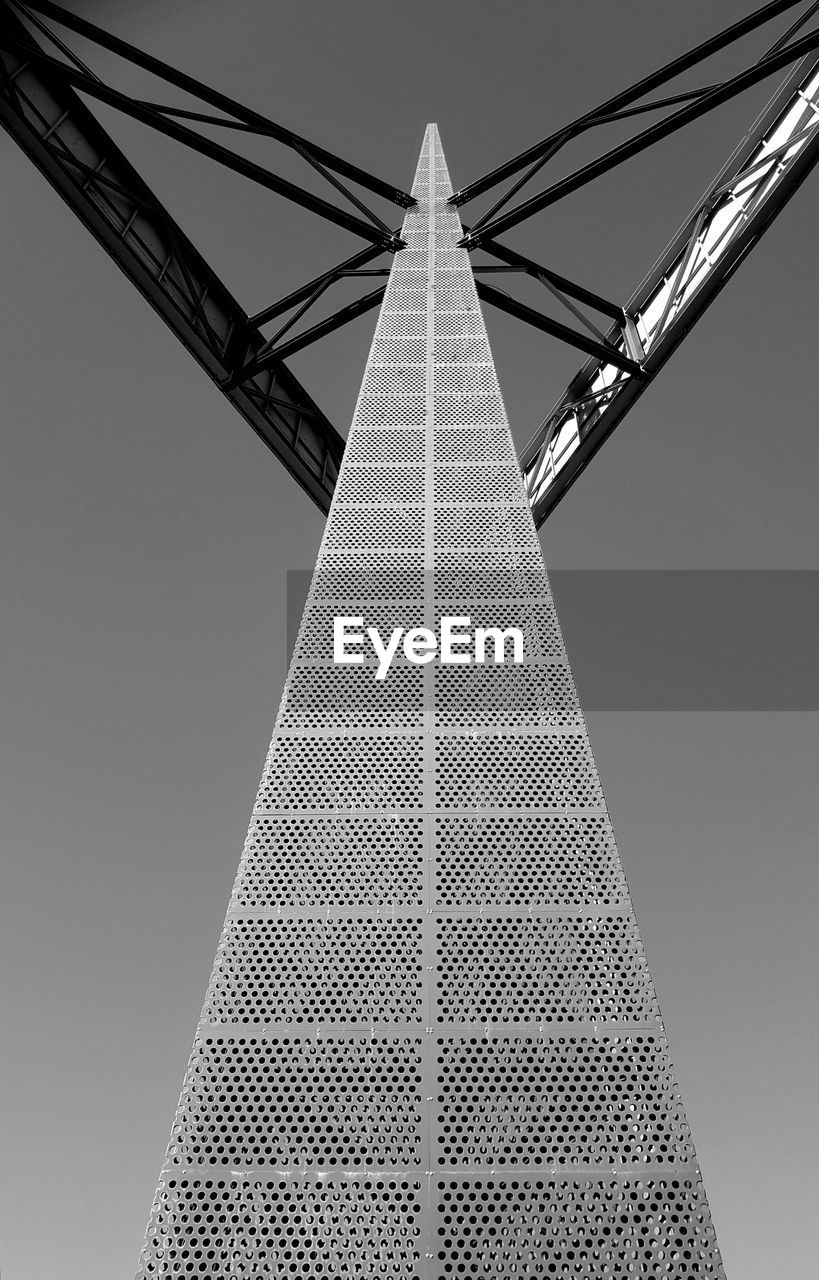 LOW ANGLE VIEW OF TOWER AGAINST SKY