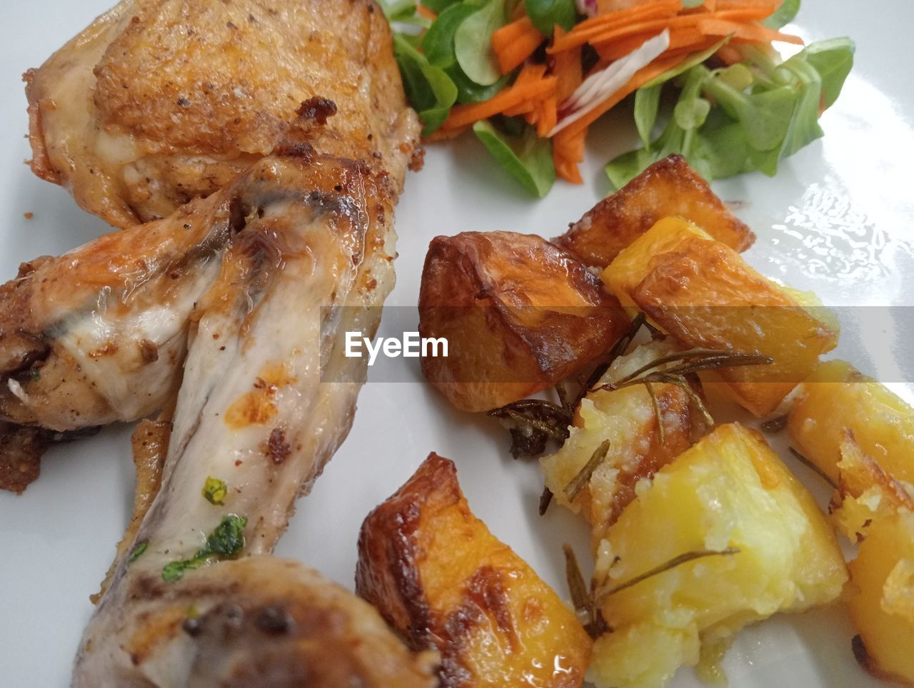 food, food and drink, healthy eating, freshness, dish, wellbeing, plate, meat, vegetable, fried food, produce, cuisine, indoors, meal, no people, serving size, still life, chicken meat, close-up, high angle view, chicken, roasted