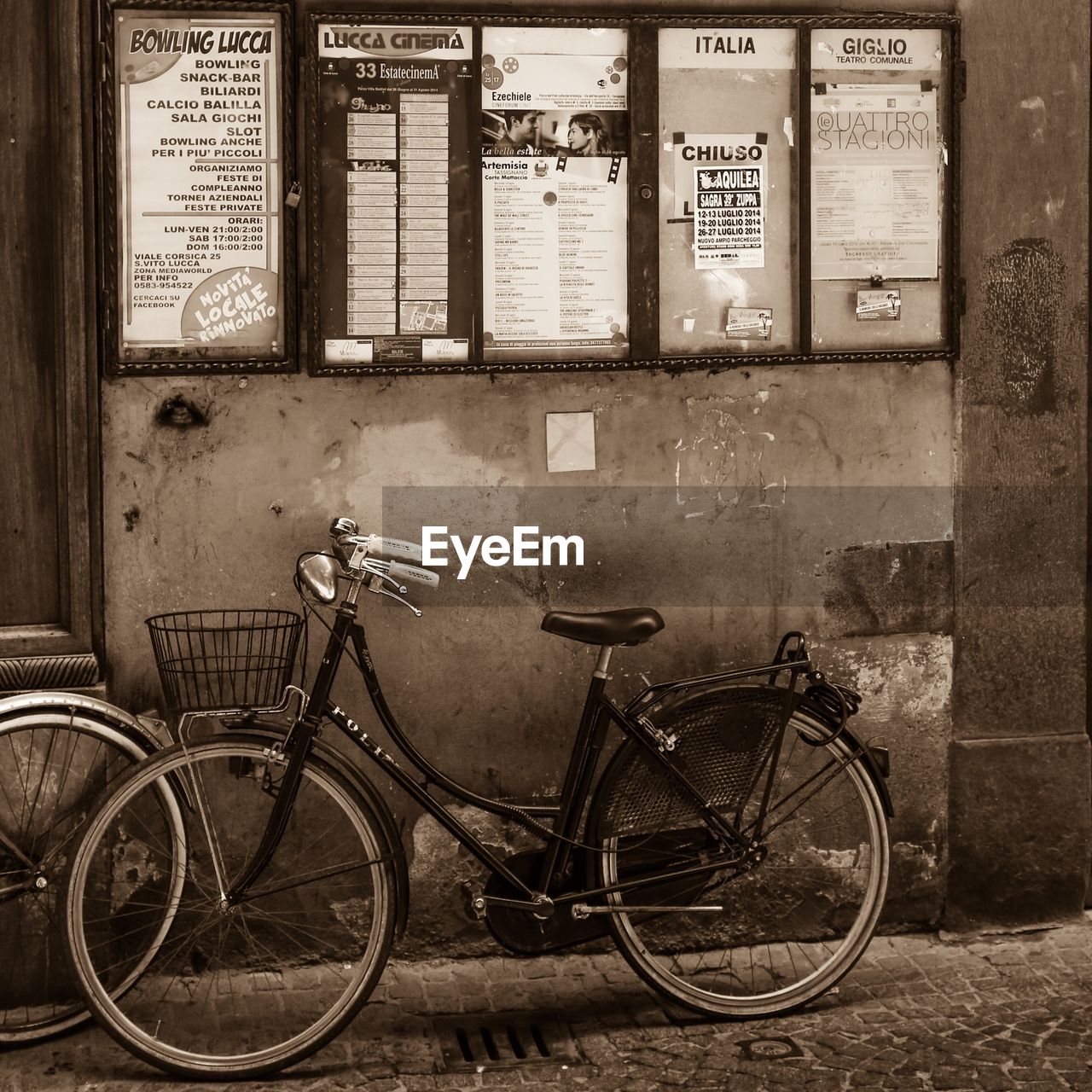 Bulletin board and bicycle