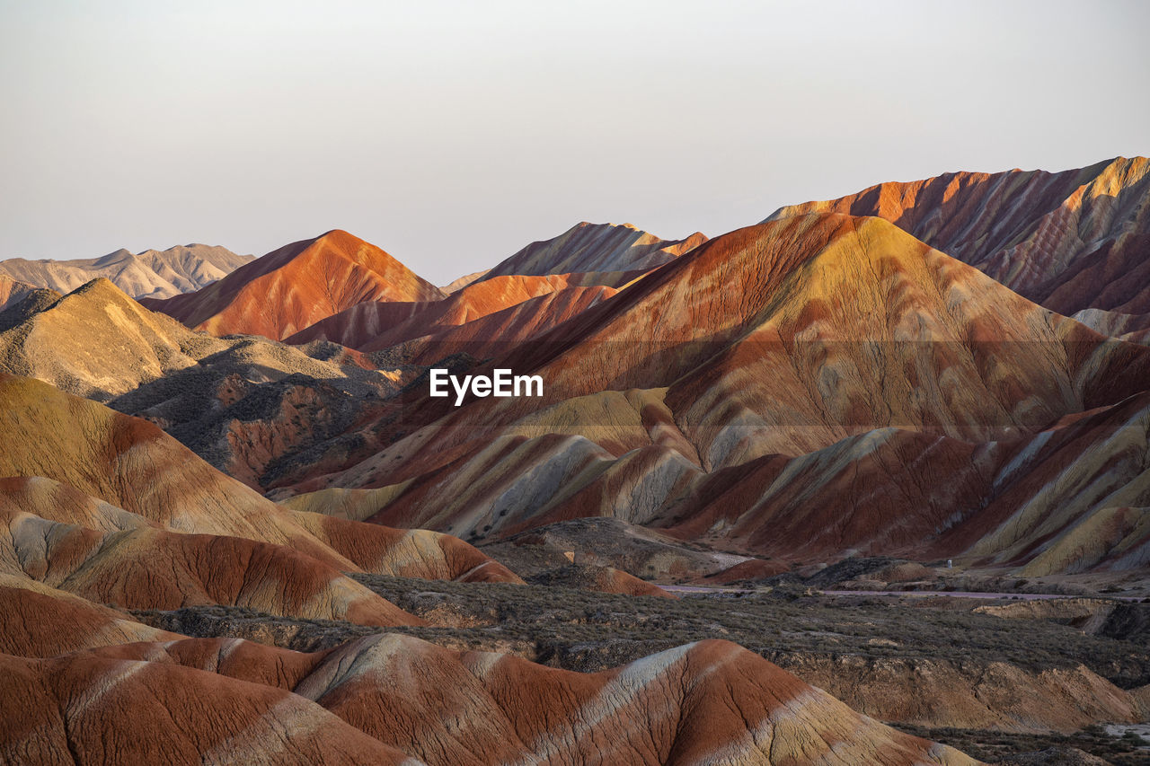 Colorful zhangye danxia national geopark or china's rainbow mountains during sunset, gansu, china