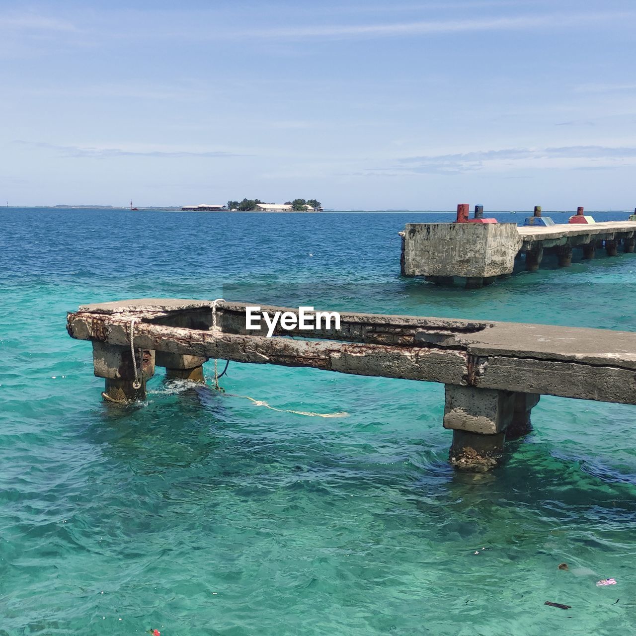 SCENIC VIEW OF SEA AND SKY