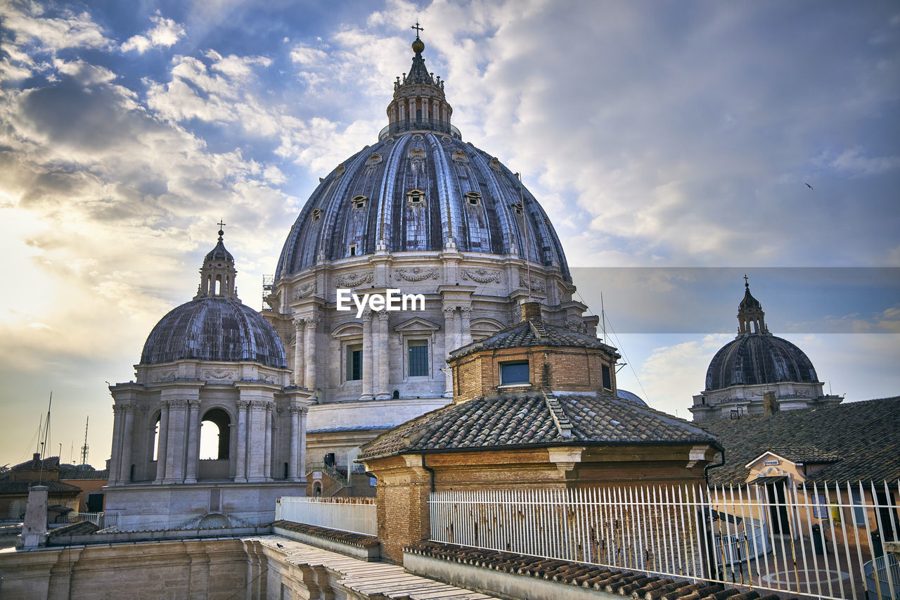 dome, architecture, built structure, building exterior, landmark, travel destinations, religion, sky, place of worship, belief, travel, worship, city, spirituality, cloud, nature, building, tourism, history, catholicism, the past, no people, outdoors, government, day, politics and government