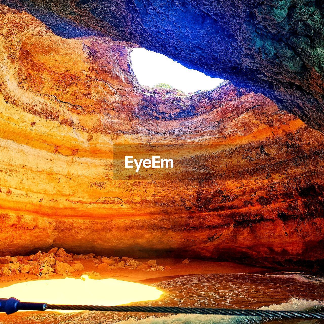 ROCK FORMATION IN WATER