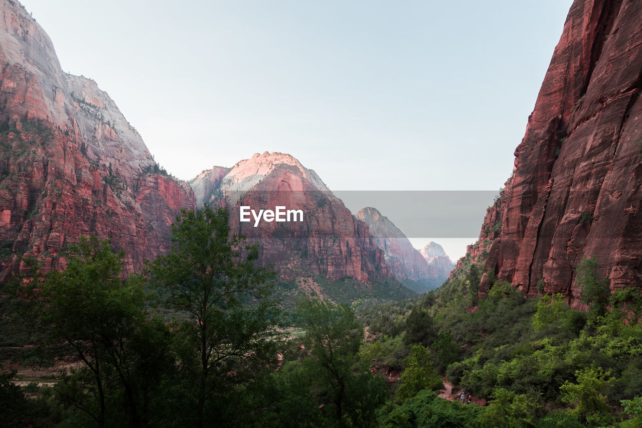 Angles rest, 
zion national park, utah