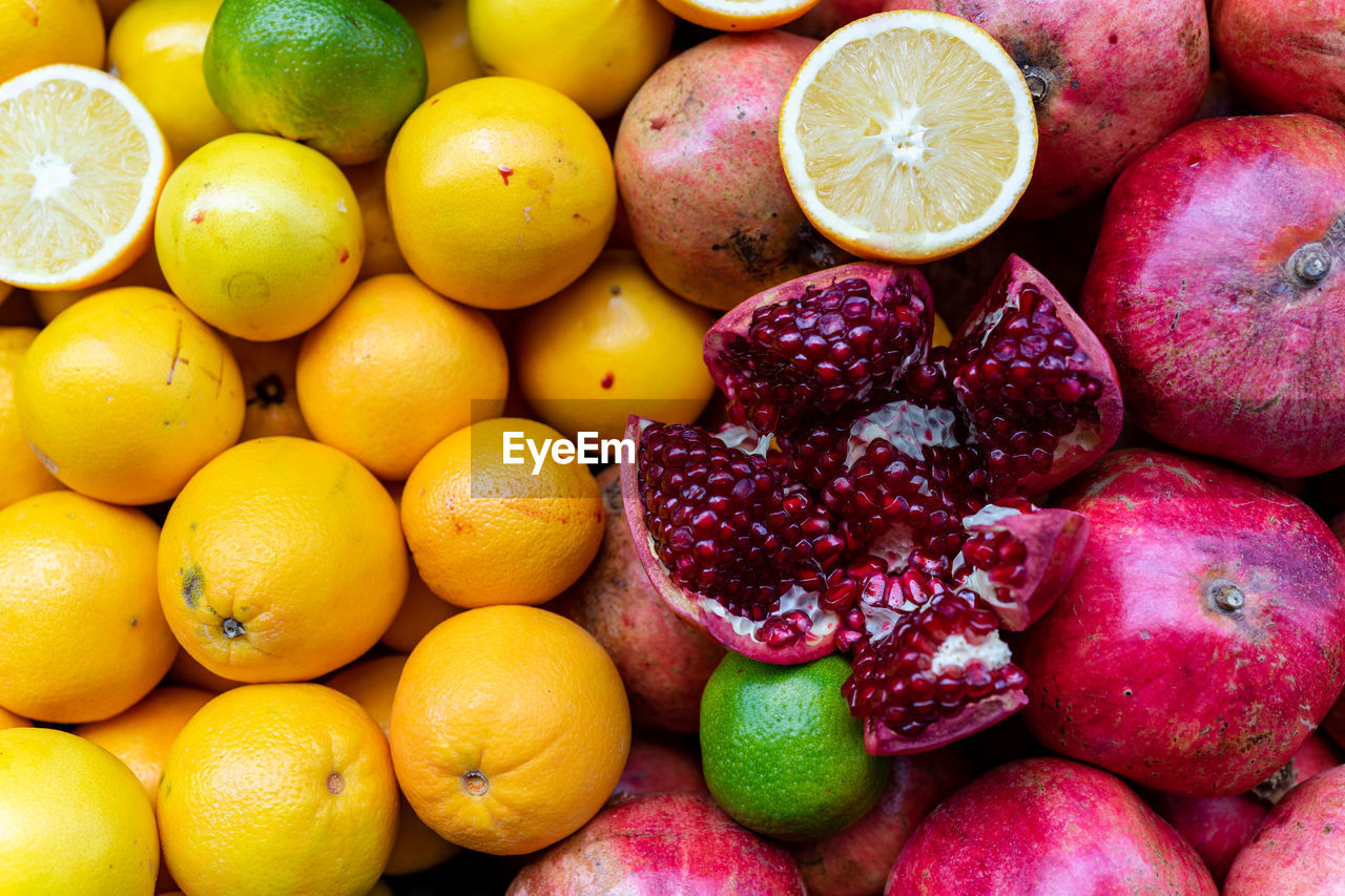 Pomegranates and oranges ready for juicing on the streets of istanbul