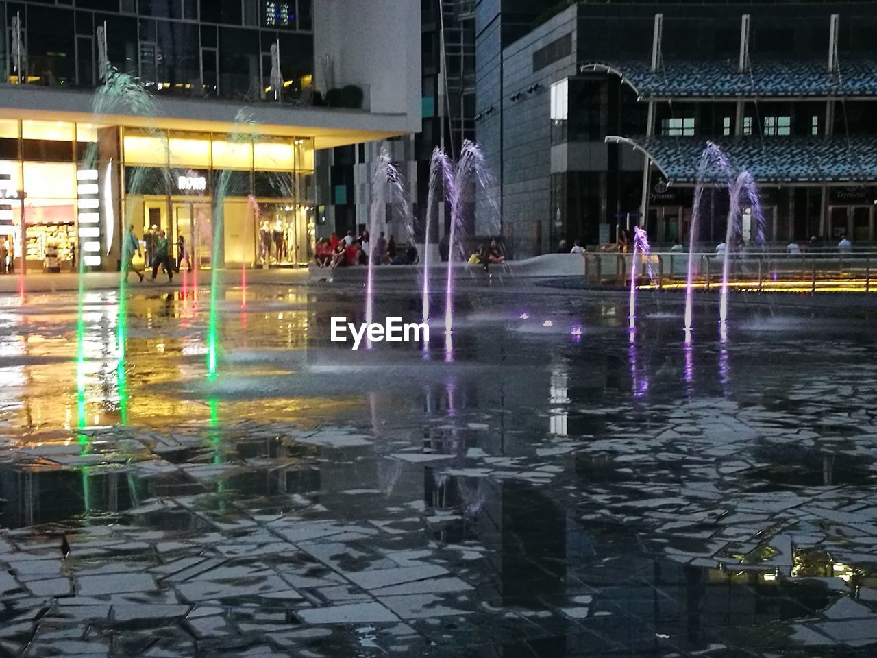 FOUNTAIN IN FRONT OF BUILDING