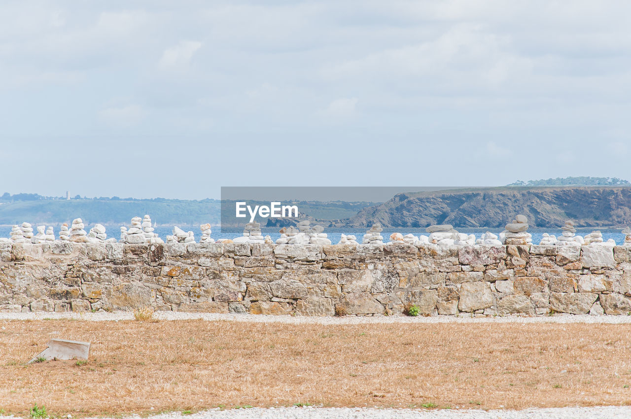 VIEW OF SEA AGAINST SKY