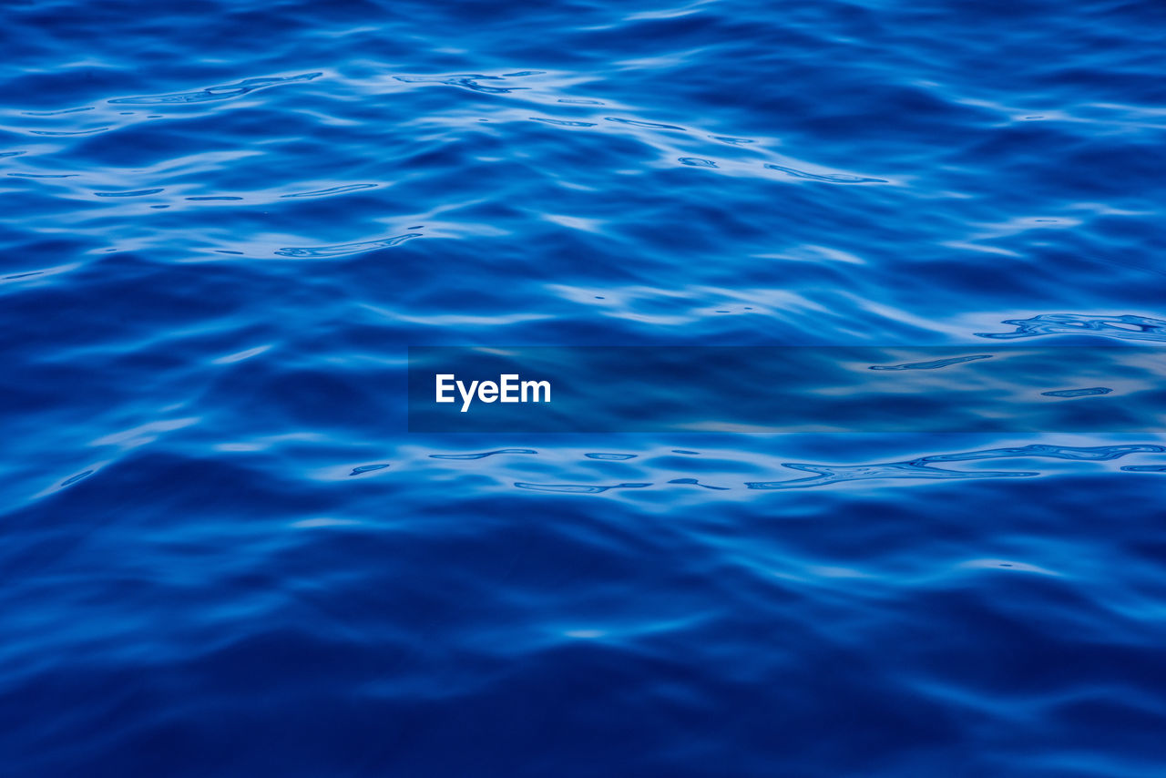 HIGH ANGLE VIEW OF SWIMMING POOL AT SEA