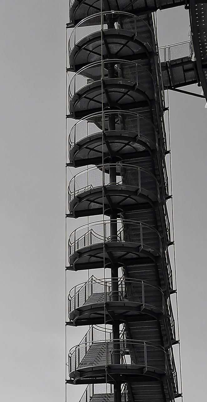 LOW ANGLE VIEW OF MODERN BUILDINGS