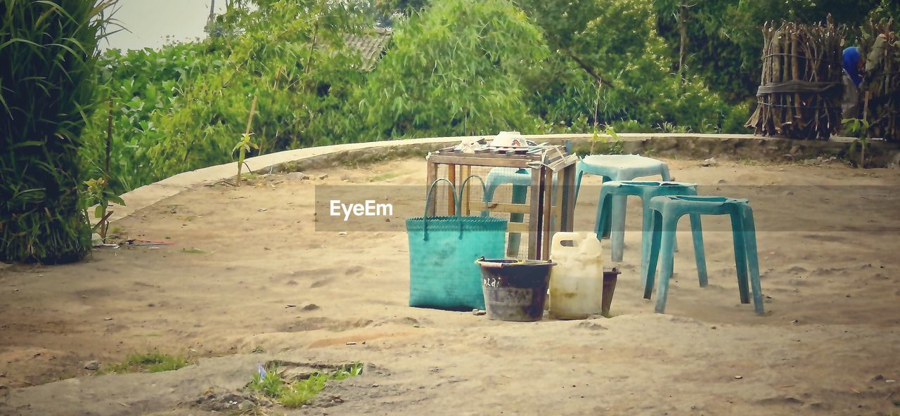 VIEW OF EMPTY BENCH