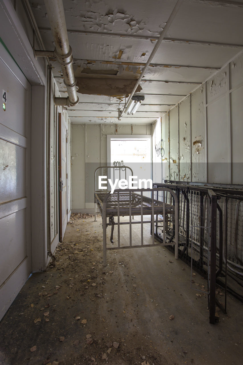 INTERIOR OF ABANDONED BUILDING