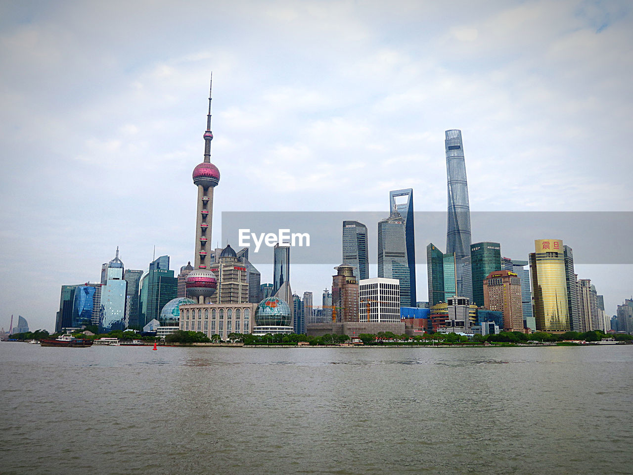 VIEW OF BUILDINGS AGAINST SKY