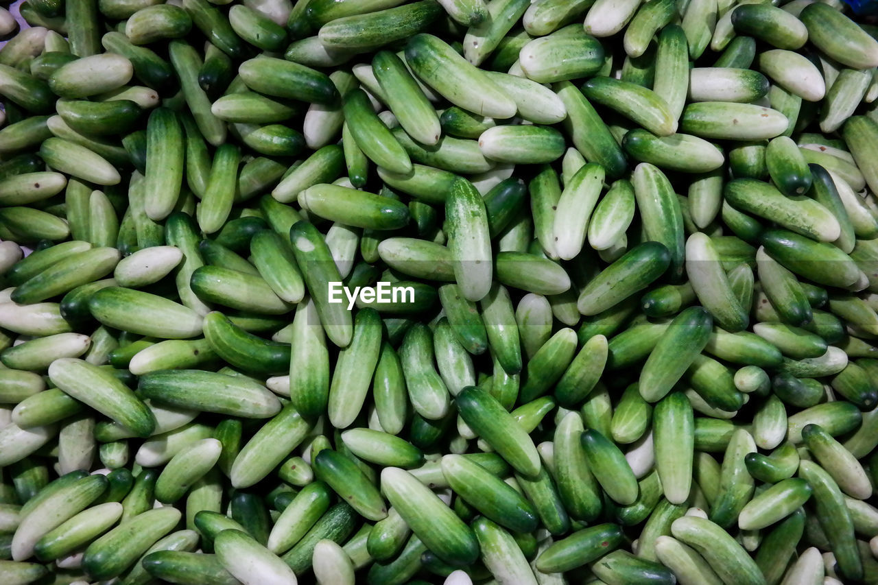 FULL FRAME SHOT OF VEGETABLES AT MARKET