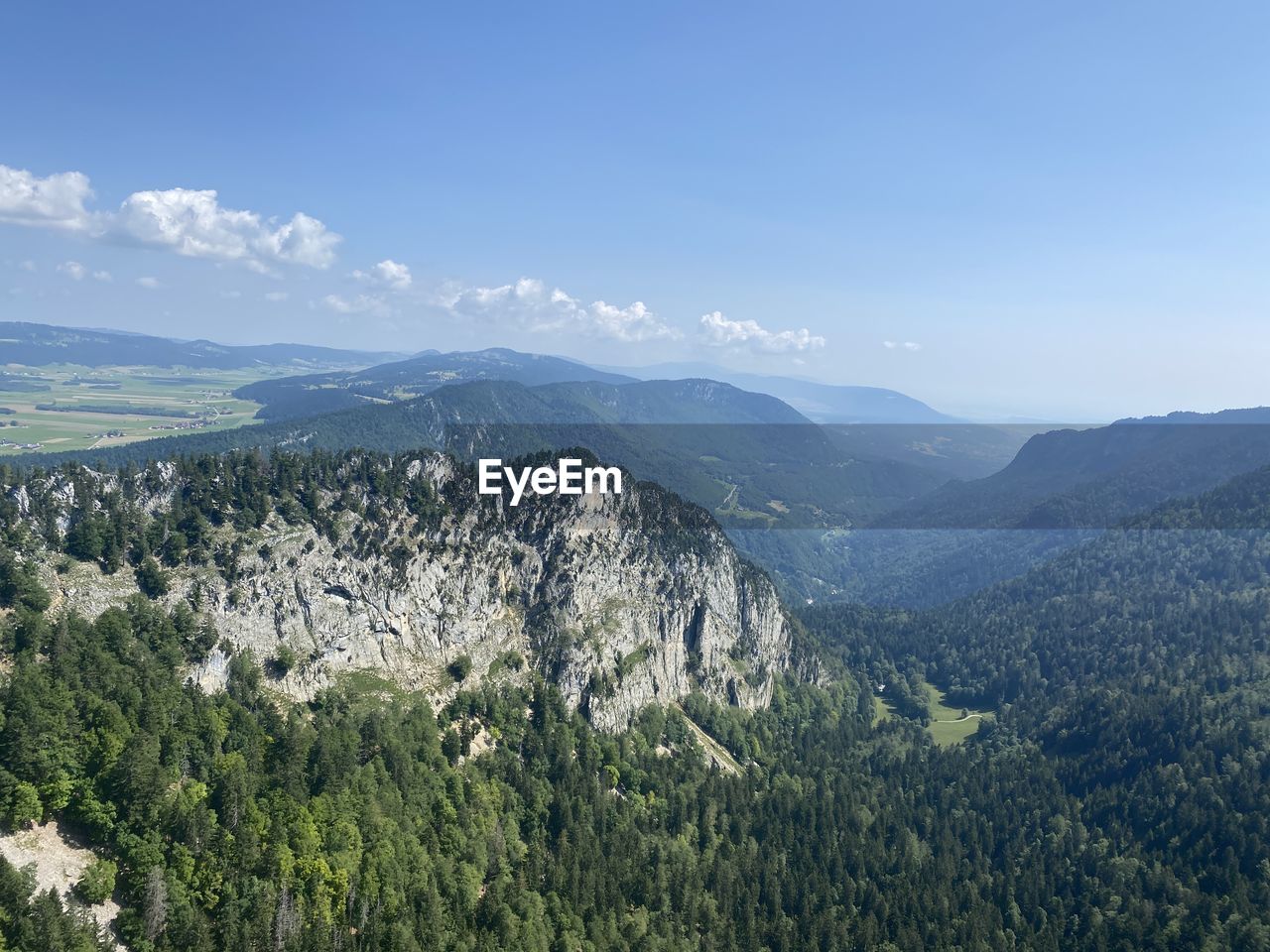 PANORAMIC VIEW OF LANDSCAPE AGAINST SKY