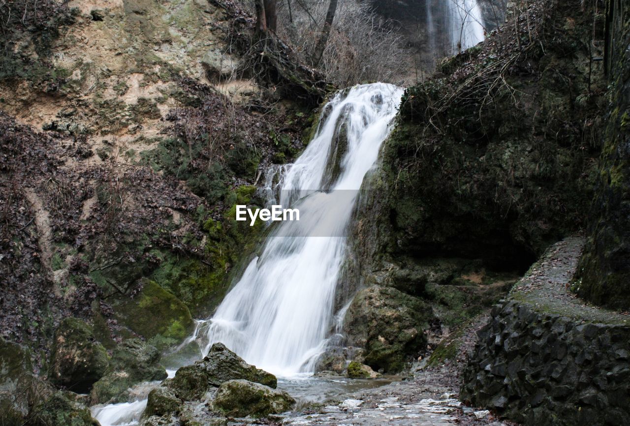 VIEW OF WATERFALL