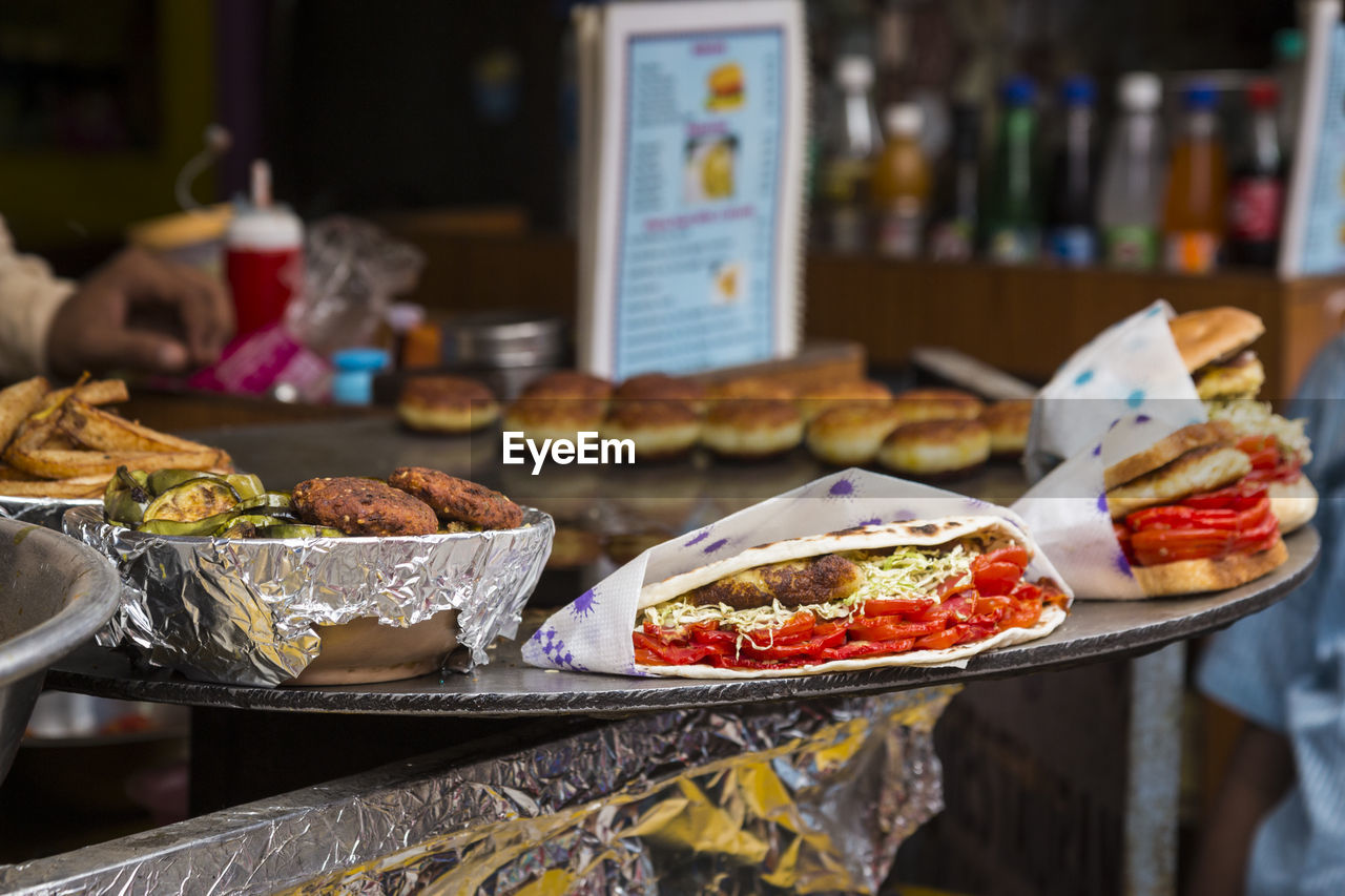 Snap shot of india hamburger style on hot pan in pushkar, india