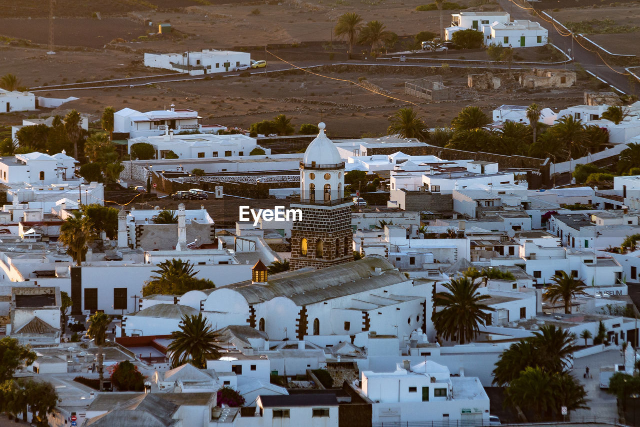 HIGH ANGLE VIEW OF BUILDINGS AND CITY