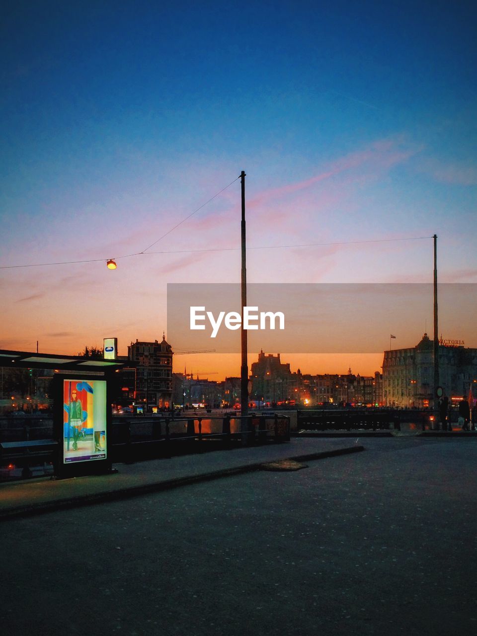 VIEW OF ROAD AT DUSK