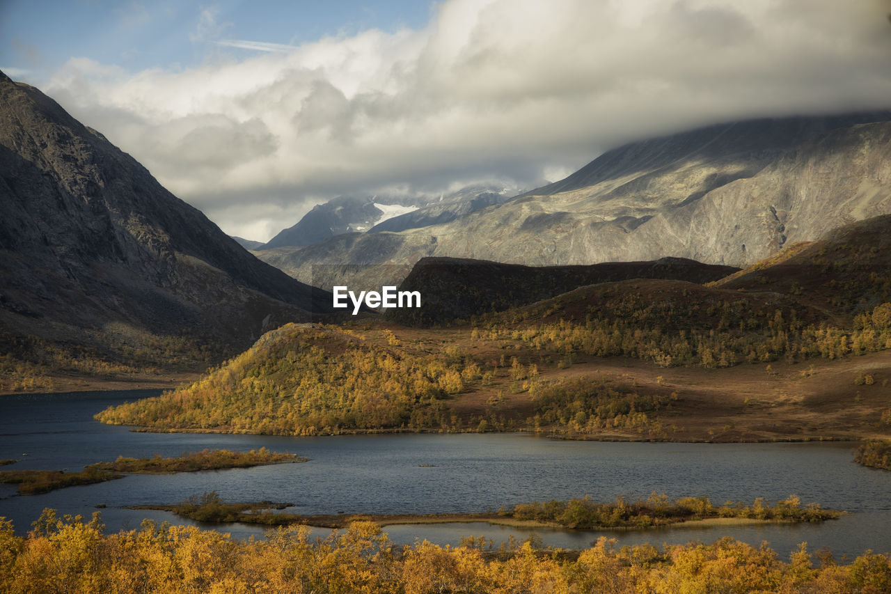 Jotunheimen in fall, norway