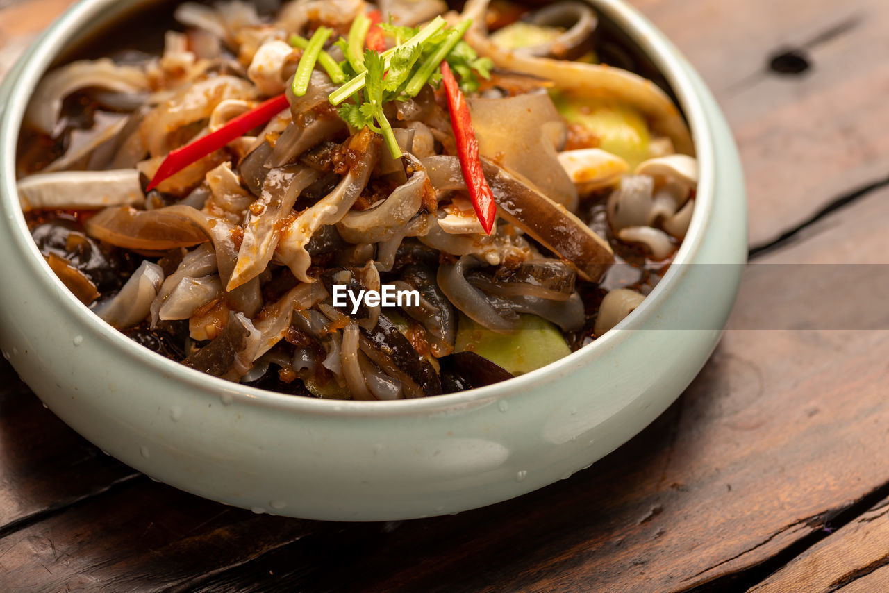 food, food and drink, healthy eating, bowl, vegetable, asian food, wellbeing, dish, meat, meal, freshness, table, cuisine, no people, indoors, chinese food, close-up, spice, pasta, wood, crockery, italian food, ingredient, beef, still life, bulgogi, kitchen utensil, stew, focus on foreground