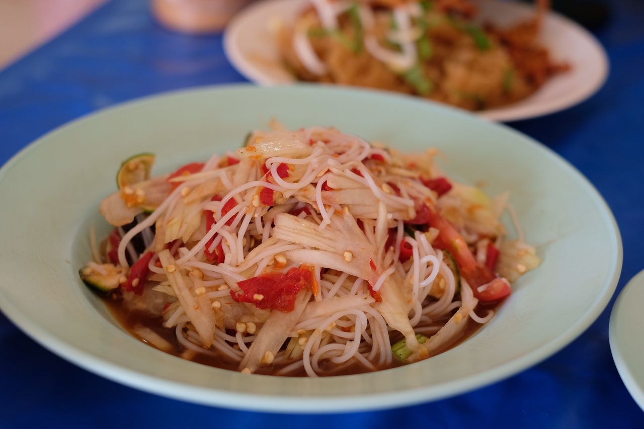 CLOSE-UP OF MEAL SERVED IN PLATE