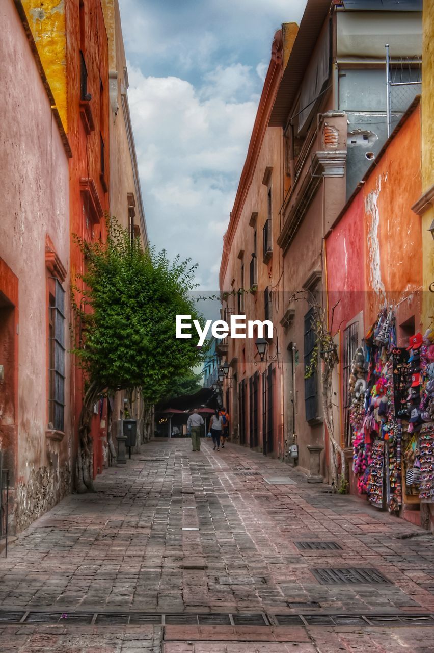 Typical alley of querétaro, mexico