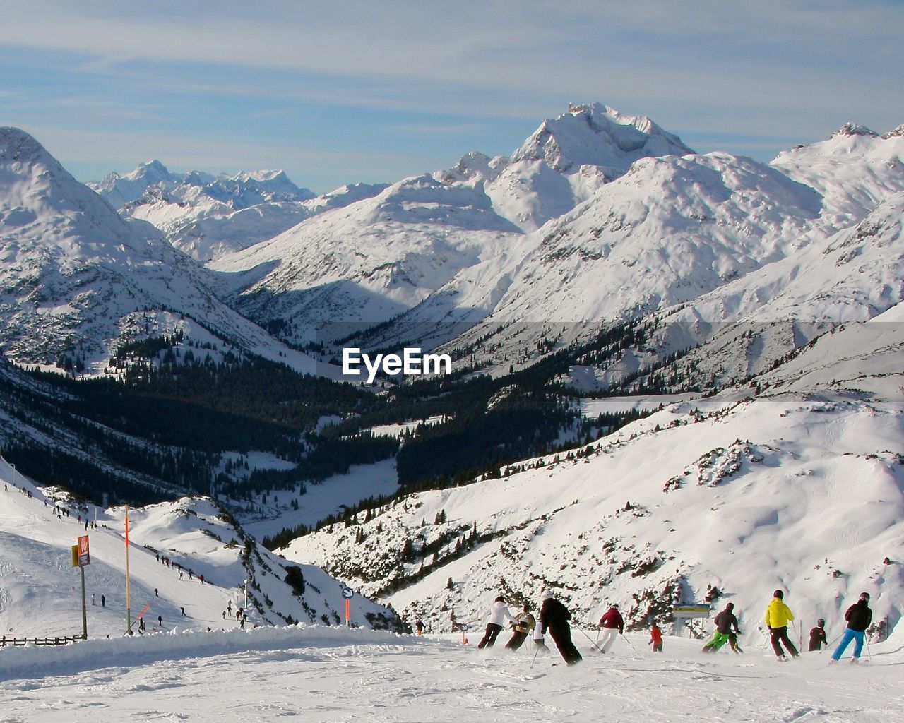 People skiing at lech