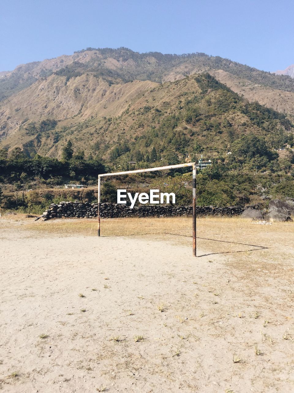 SCENIC VIEW OF MOUNTAINS